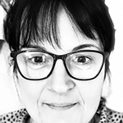 Head and shoulders photo of Vicki Clark