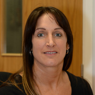 Head and shoulders photo of Nina Semple